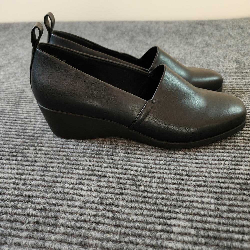 Aerosoles Women's 9W Black Comfortable Stretch Faux Leather Slip-On Wedge - Picture 8 of 11